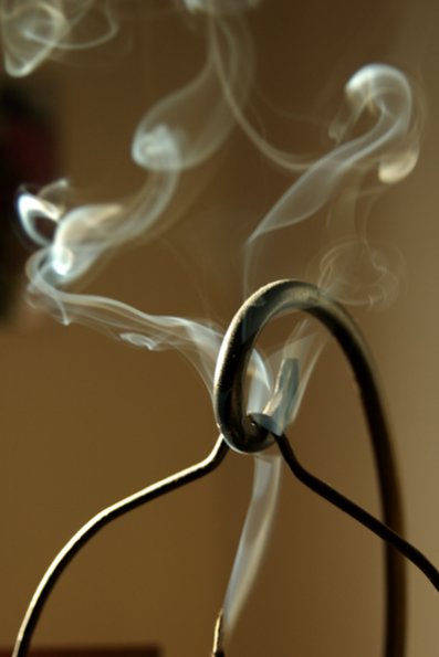 insense_dancing_smoke