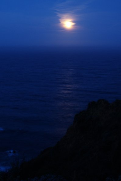 blue_moonset